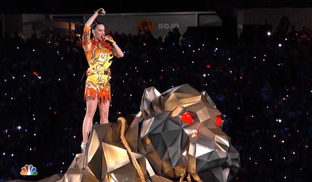 Katy Perry per il Pepsi Super Bowl XLIX Halftime Show