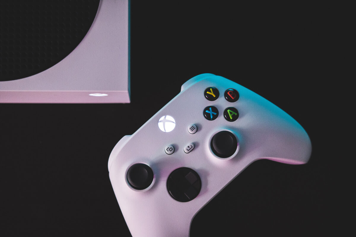Come usare il controller Xbox con più dispositivi (e passare velocemente da uno all’altro)